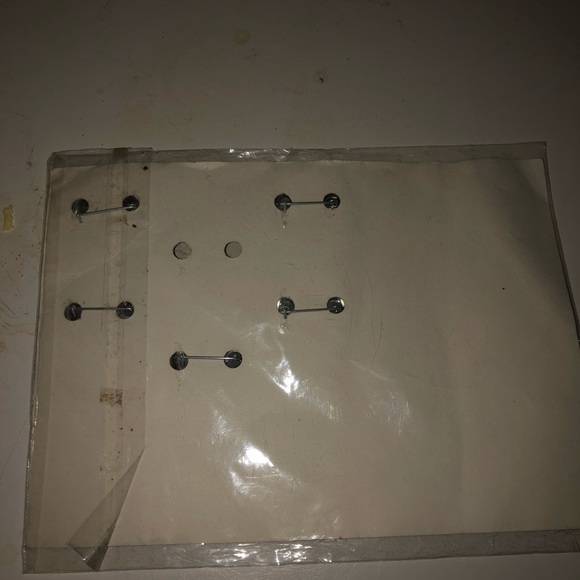 Mariah Carey The Tour 2006 Pins. - Picture 2 of 2